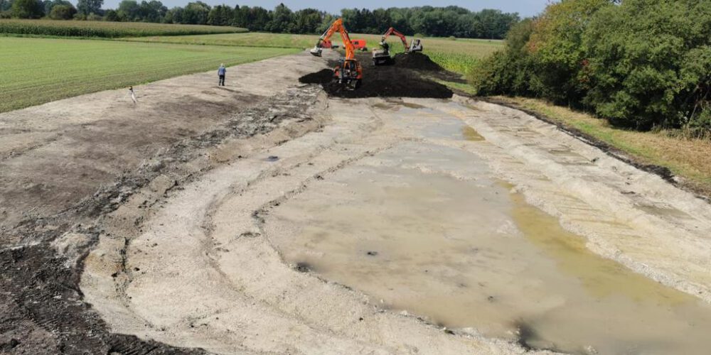 4f53d9d3-f95e-451f-b4cf-5cecb243e0c1